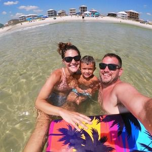 Meet your Posher, Whitney